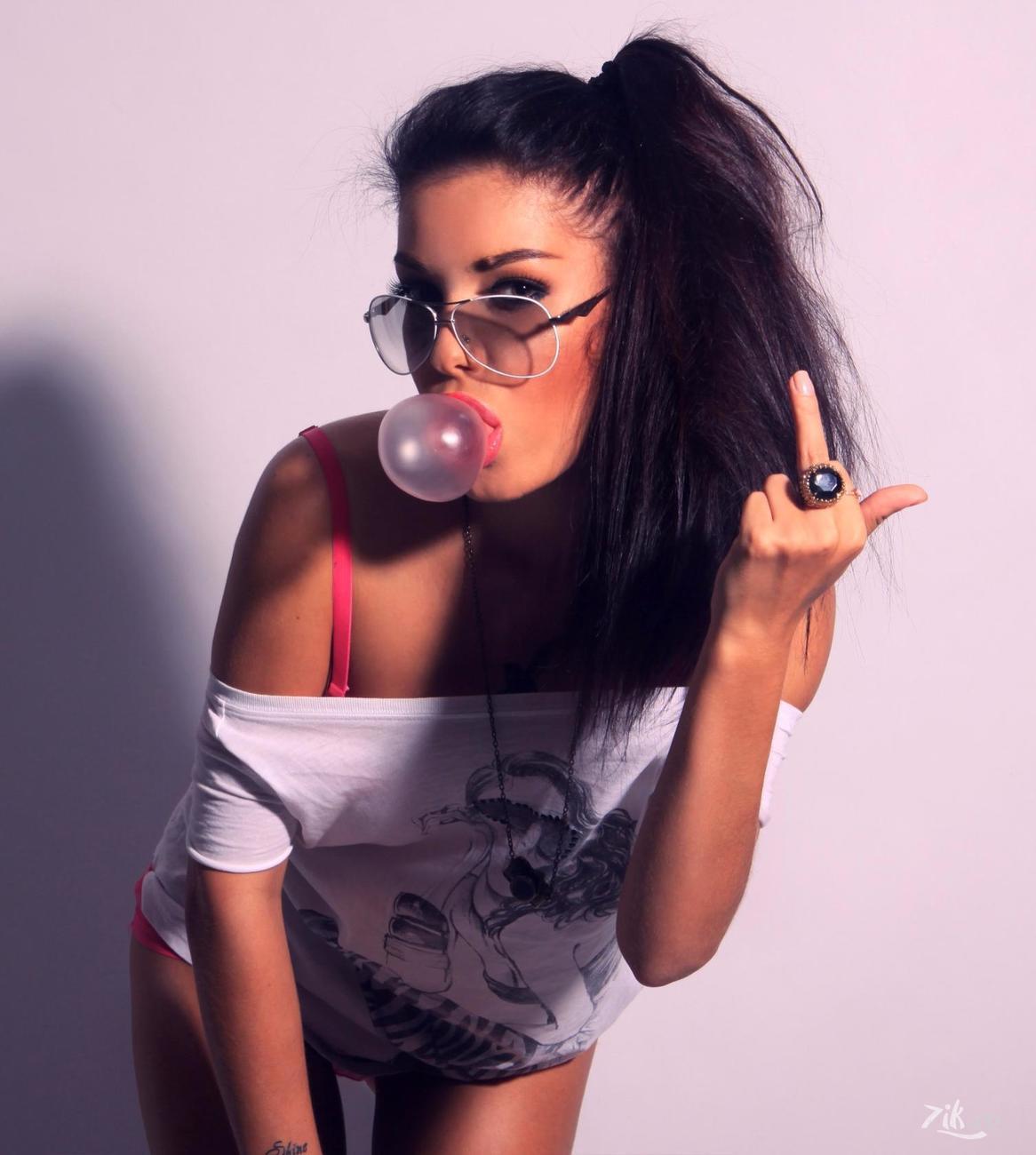 Sassy girls in Zhanjiang