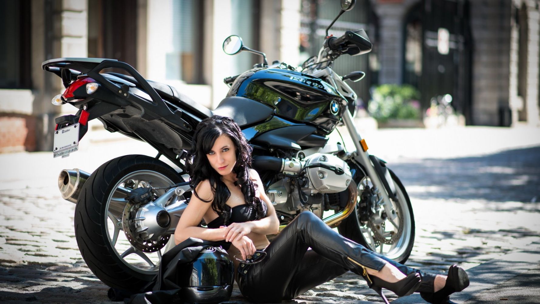 European women on bikes in Zhanjiang