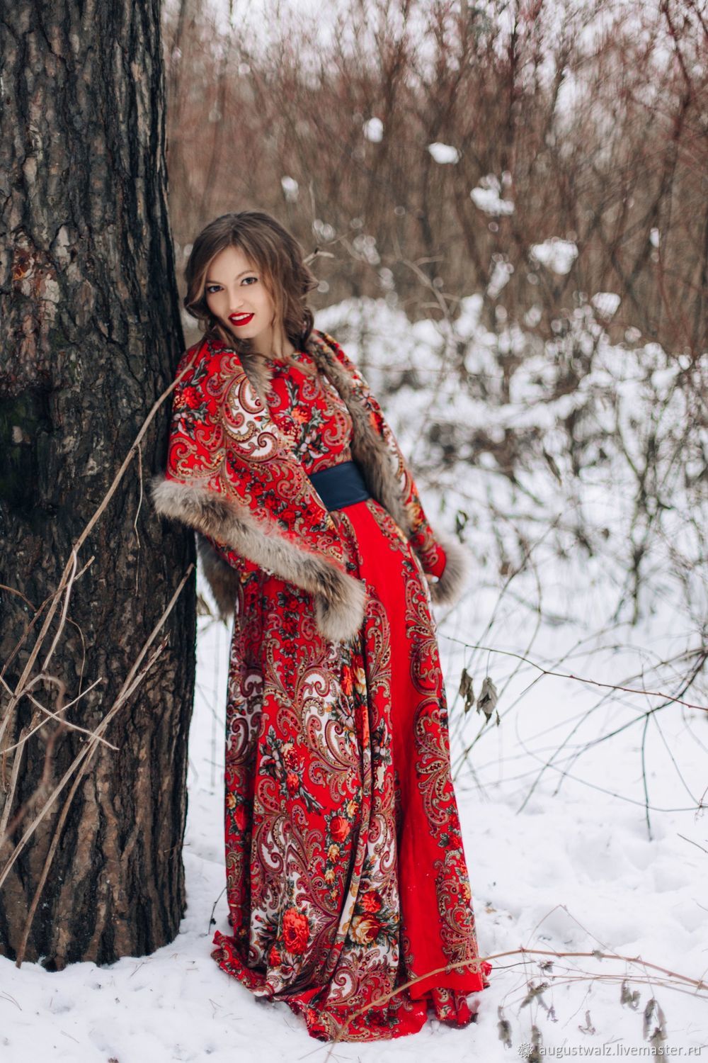 Photo Girls in Slavic costumes in Zhanjiang